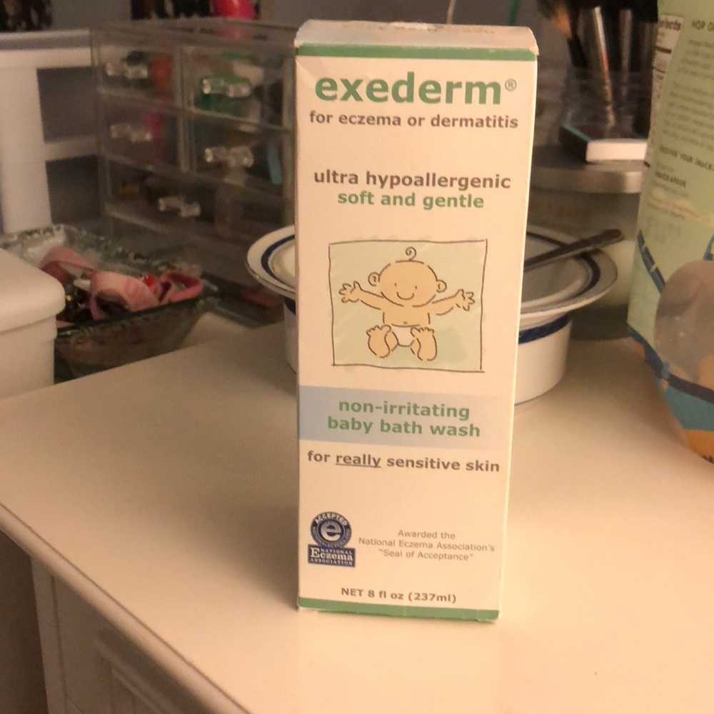 Exederm cleansing baby bath